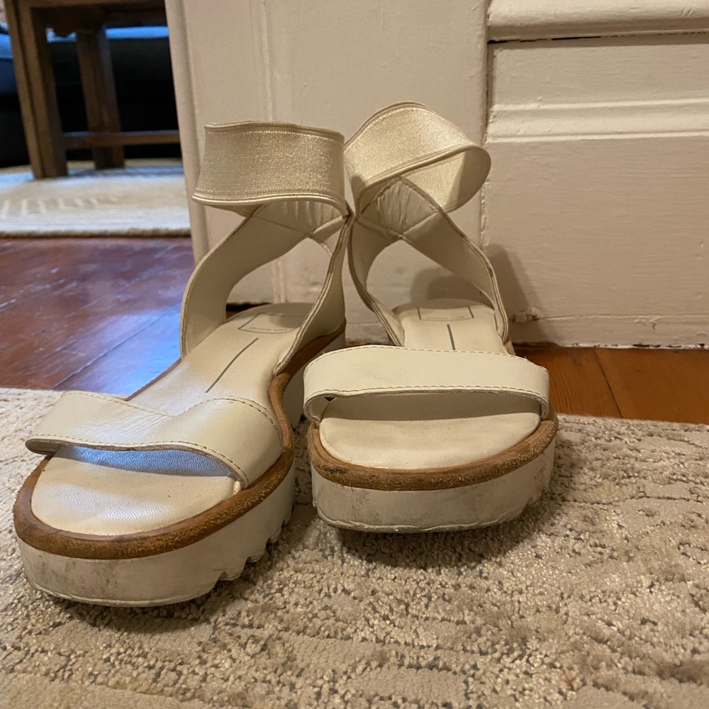 Dolce vita platform sandals / worn once